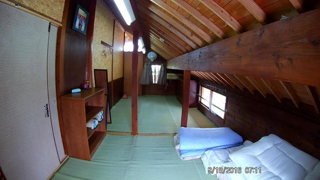Tropical Surf House Okinawa Hotel Onna Luaran gambar