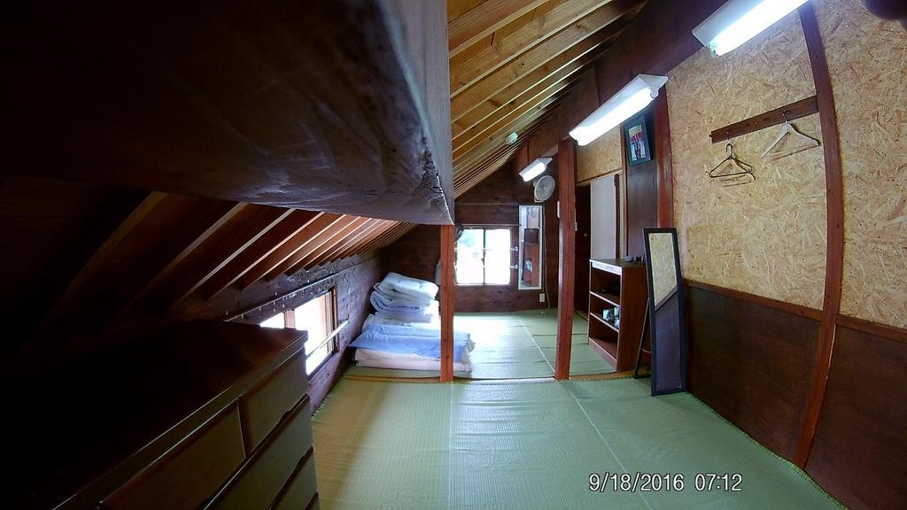 Tropical Surf House Okinawa Hotel Onna Luaran gambar