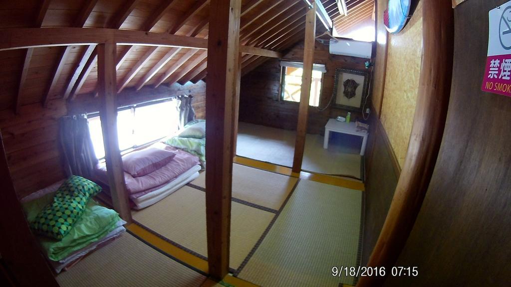 Tropical Surf House Okinawa Hotel Onna Luaran gambar